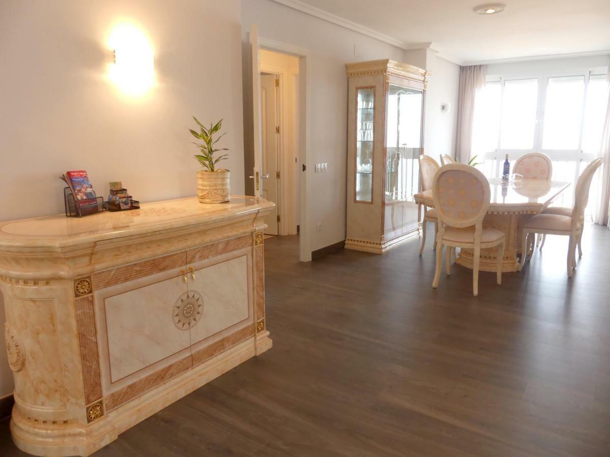 Duplex La Carihuela 1ª Linea De Playa Apartamento Costa Del Sol 托雷莫利诺斯 外观 照片